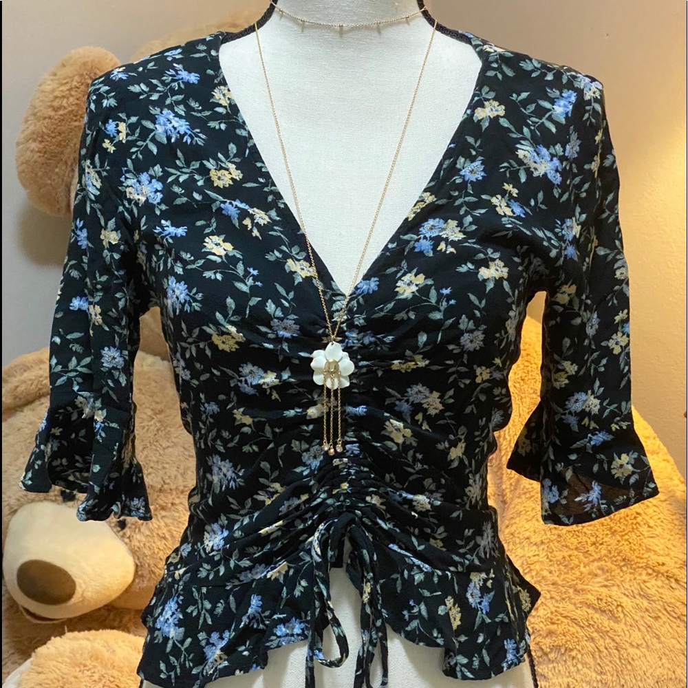 American eagle blouse